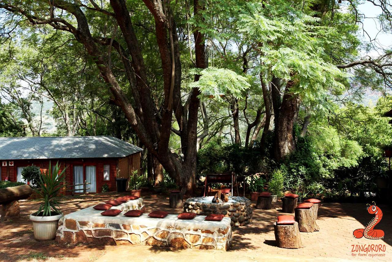 Zongororo Mountain Lodge Waterval-Onder Kültér fotó